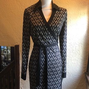 NWT ! JM Collection Black/White Wrap Dress - 10